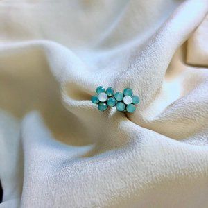 Beautiful Jade 5 petal flower stud earring